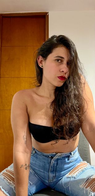 Model - Emily Miller lingerie