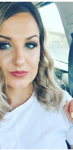 Model - MayaTrainor deepthroat