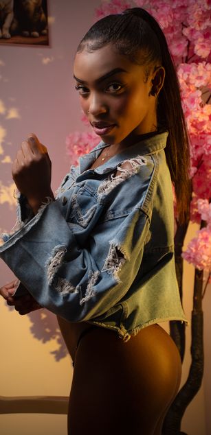 Model - CahitlinBell teen