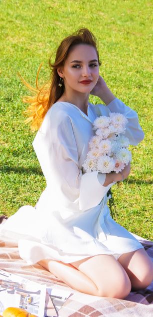 Model - CamillaLaws striptease