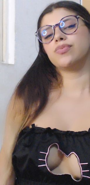 Model - Haome deepthroat