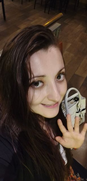 Model - HelenLatina latin