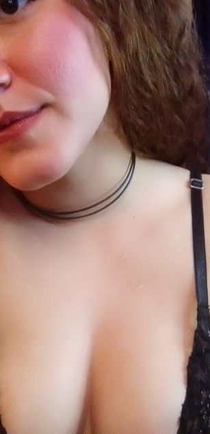 Model - rukkia deepthroat