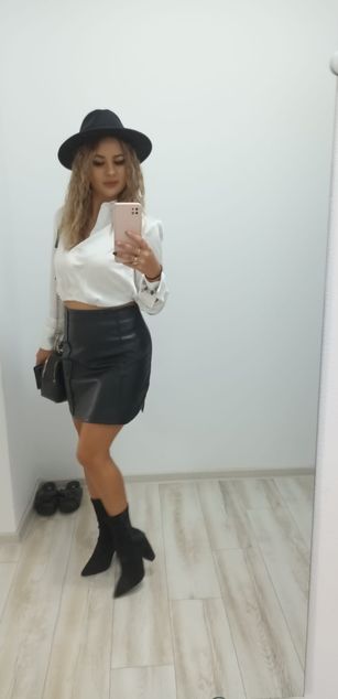 Model - Brianna Hart toys