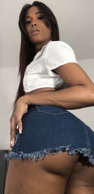 Model - Kimberly Moon bigcock