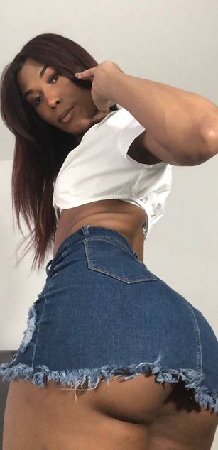 Model - Kimberly Moon bigcock