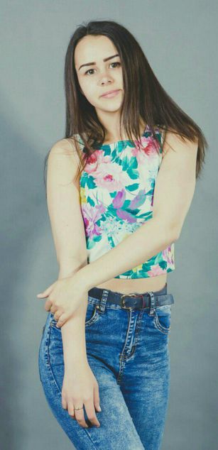 Model - Asya bigtits