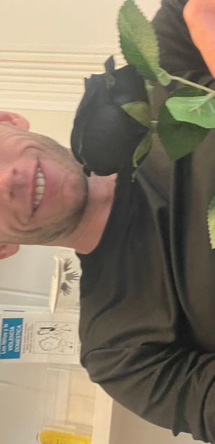 Model - Savageconfidence cum