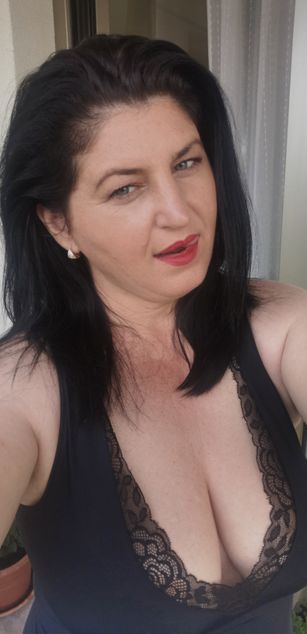 Model - Angela White roleplay