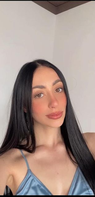 Model - Anthonela ass