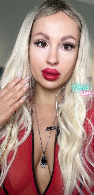 Model - Maxi Lipz roleplay