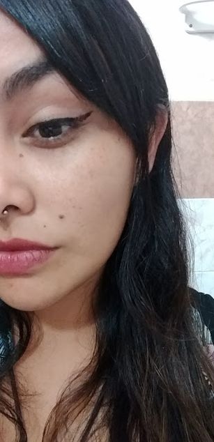 Model - Manuela Banks 2