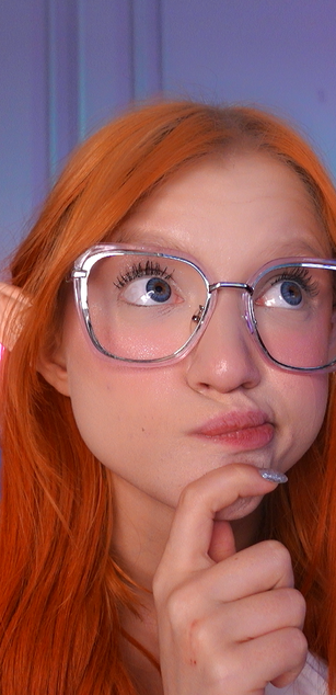 Model - Sonya blowjob