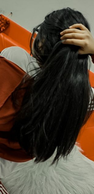 Model - Vahiolet_smith ass