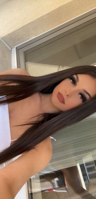 Model - AngelinaCapri toys