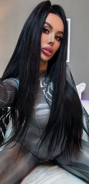 Model - kimberry bigtits