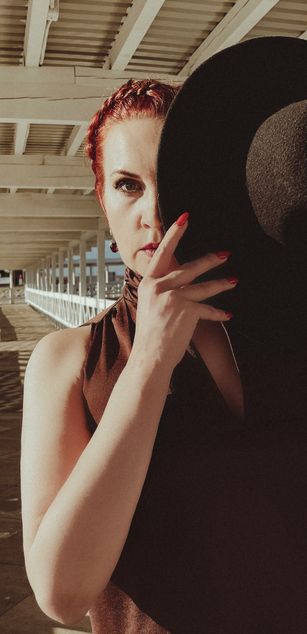 Model - Karolina Bella heels