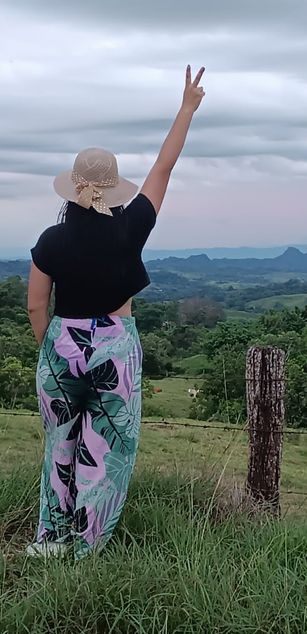 Model - Iris Moira blowjob