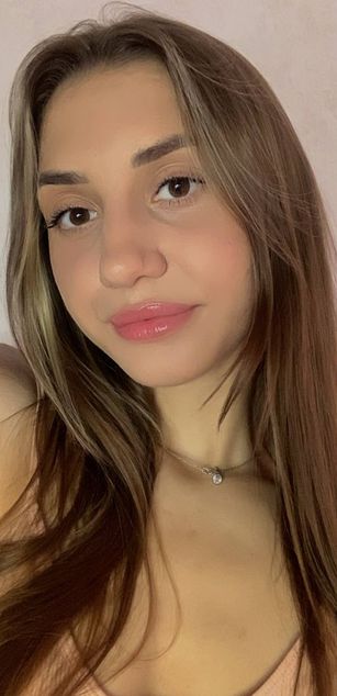 Model - GenevieveIvy toys