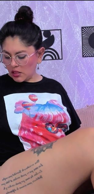 Model - dianeoconnor1 deepthroat