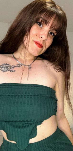 Model - Amelie_Blossom fetish