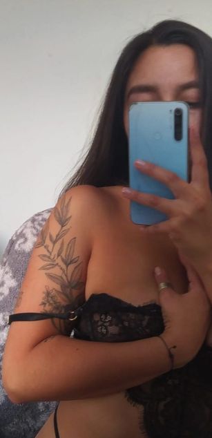 Model - Julieta romantic