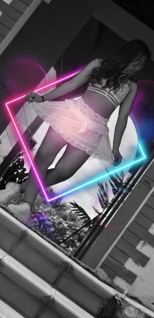 Model - Vahiolet_smith ass