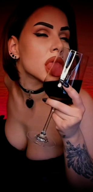 Model - AnnaLu heels