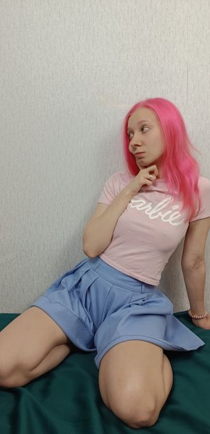 Model - Mila blowjob