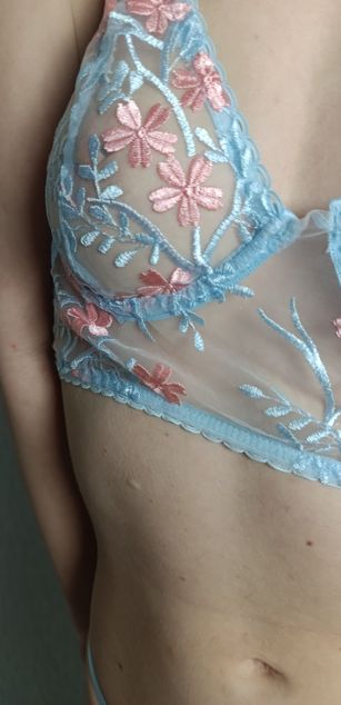 Model - Mila blowjob