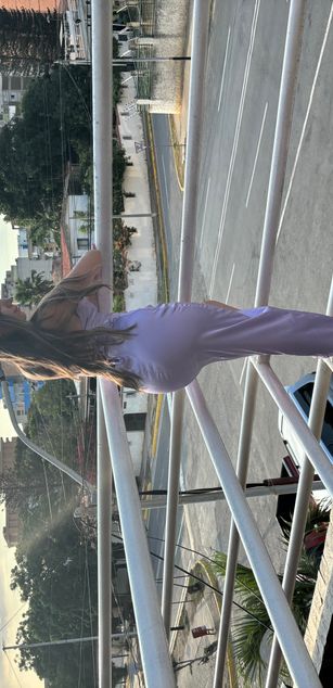 Model - Veronica Hot blowjob