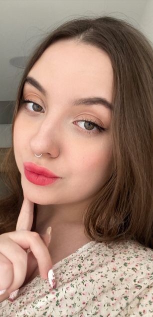 Model - Charlotta Apple ass