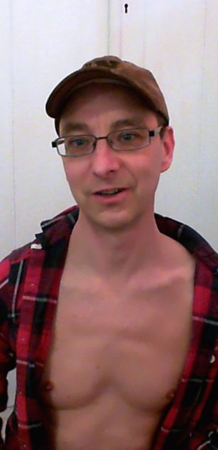 Model - Max Davies bigcock