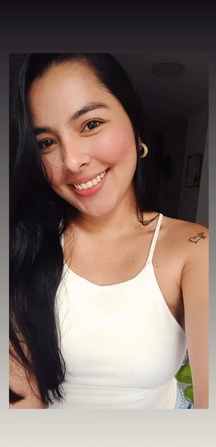 Model - Iris Moira blowjob