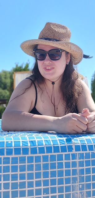 Model - Karina Hart roleplay