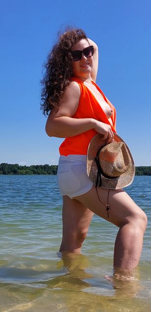 Model - Karina Hart roleplay