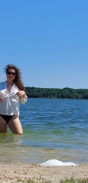 Model - Karina Hart roleplay