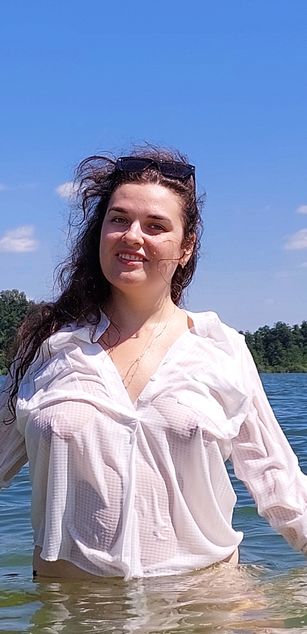 Model - Karina Hart roleplay