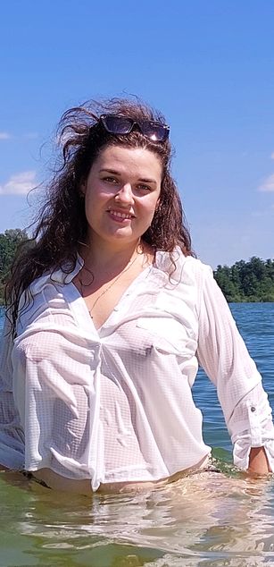 Model - Karina Hart roleplay