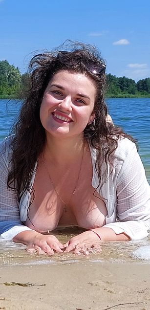 Model - Karina Hart roleplay