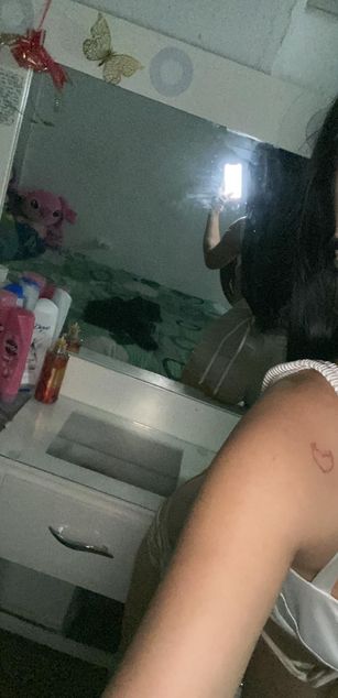 Model - CATALINA SANTANA dildo