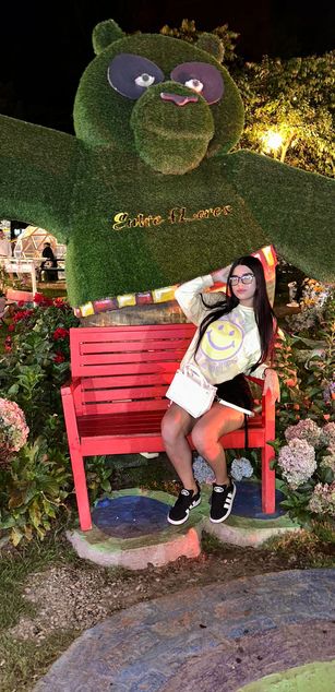 Model - CATALINA SANTANA dildo