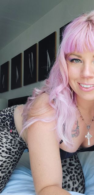 Model - Bonni Good- West Coast USA dirtytalk