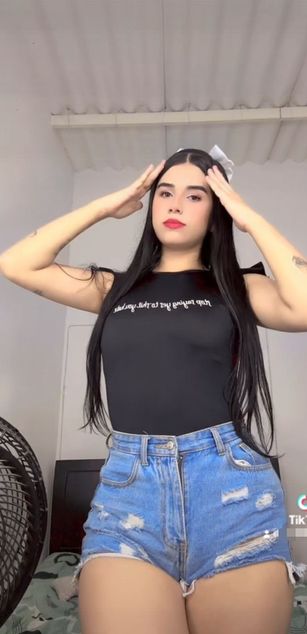 Model - CATALINA SANTANA dildo