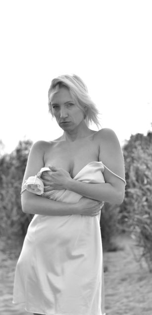 Model - Uma striptease