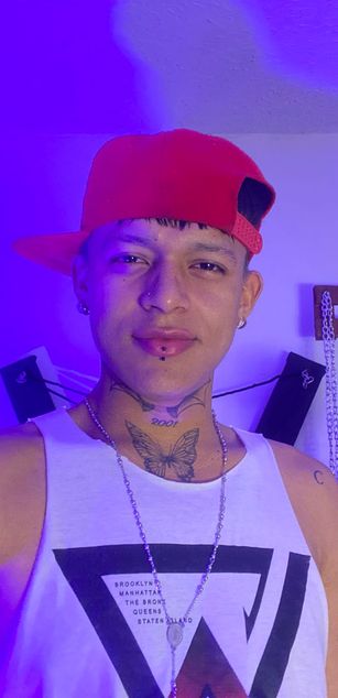 Model - ELIAM LIAN AND BRANDON deepthroat