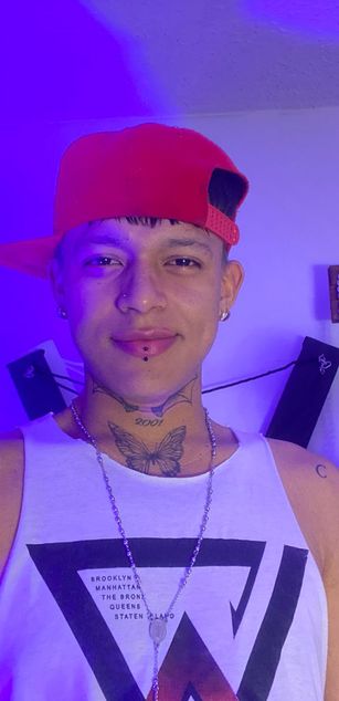 Model - ELIAM LIAN AND BRANDON deepthroat