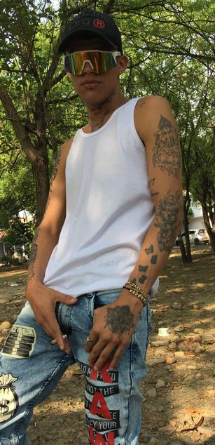 Model - ELIAM LIAN AND BRANDON deepthroat