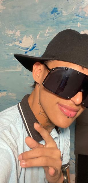 Model - ELIAM LIAN AND BRANDON deepthroat