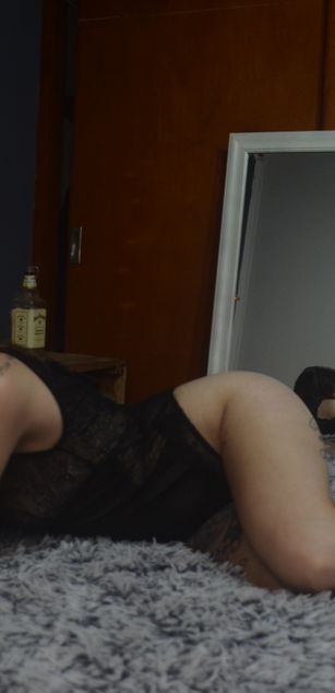 Model - Your Melody petite